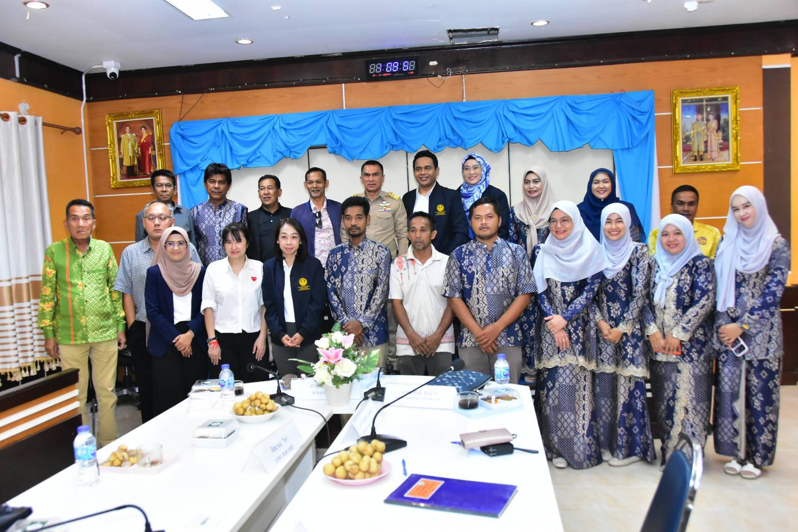 ร่วมต้อนรับคณะกรรมาธิการการกระจายอำนาจ การปกครองส่วนท้องถิ่น และการบริหารราชการรูปแบบพิเศษ